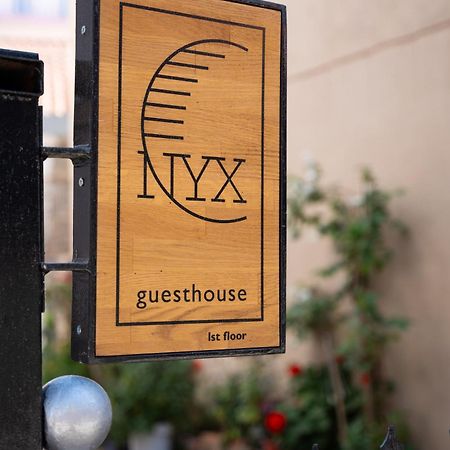 Nyx Guesthouse Триполі Екстер'єр фото