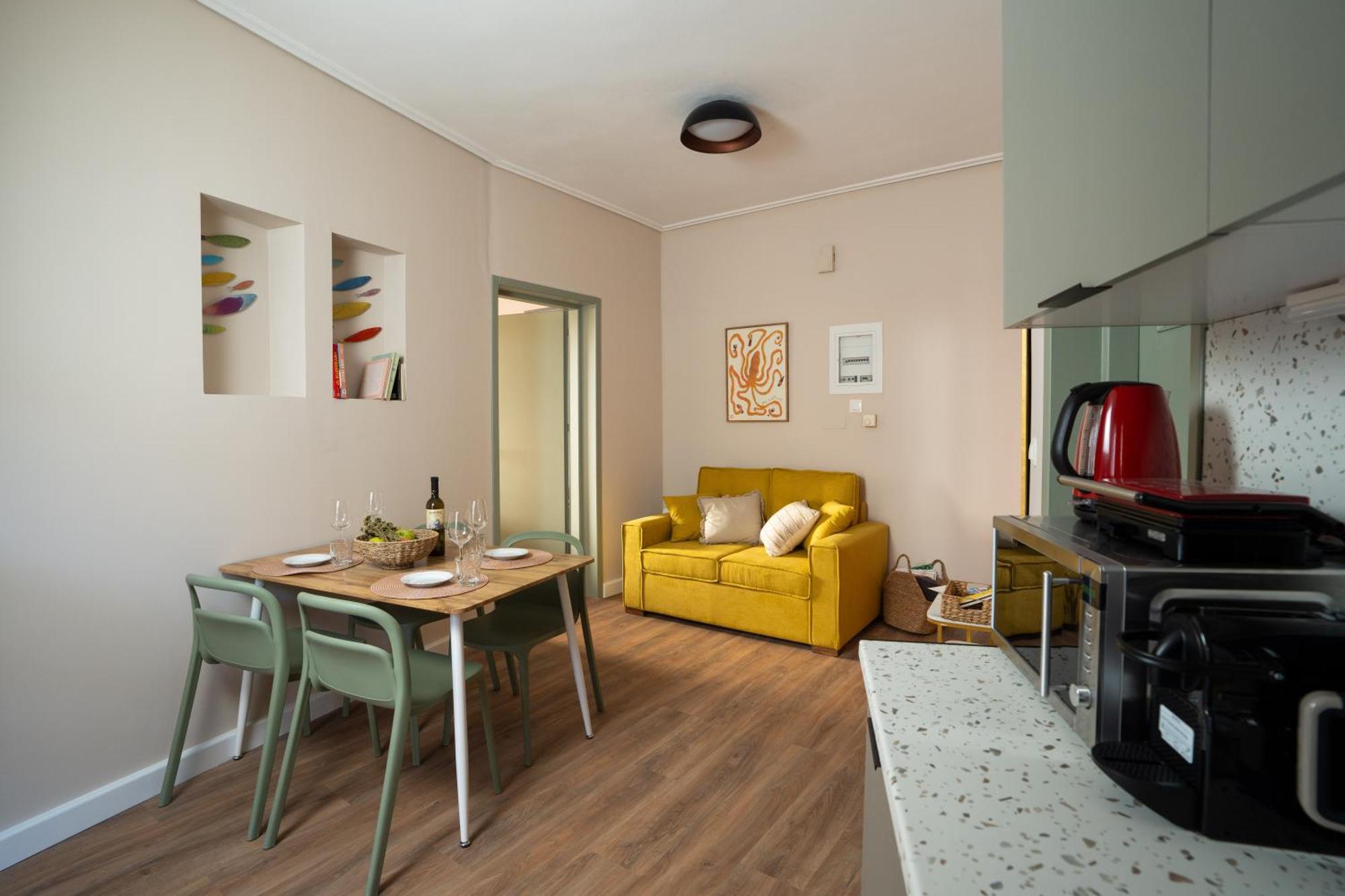 Nyx Guesthouse Триполі Екстер'єр фото