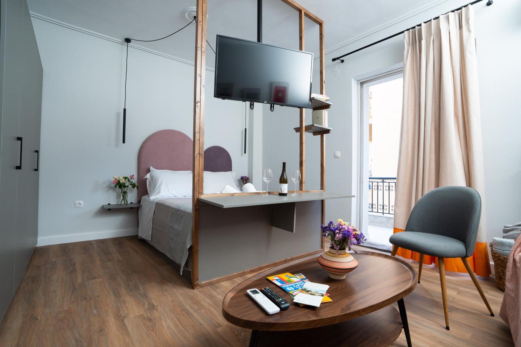 Nyx Guesthouse Триполі Екстер'єр фото