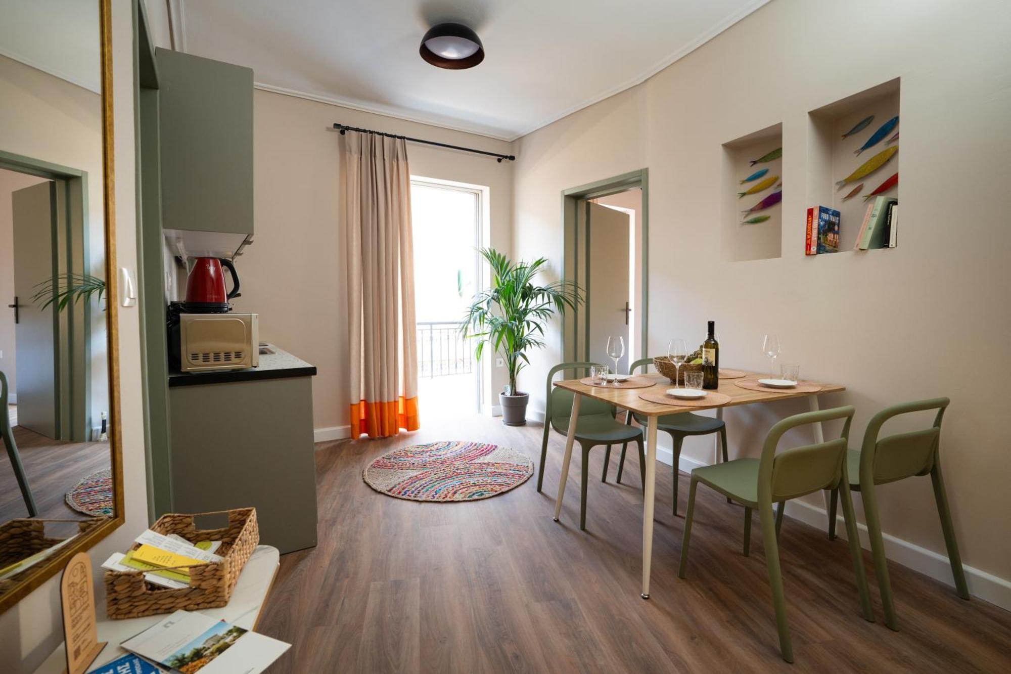 Nyx Guesthouse Триполі Екстер'єр фото